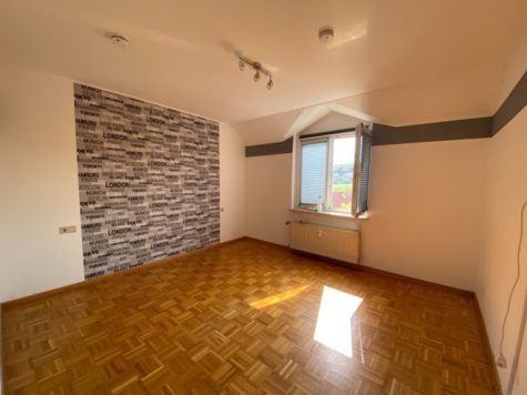 Dachgeschosswohnung | 85m² | 4 ZKB | in Wittlich | zu vermieten, 54516 Wittlich, Dachgeschosswohnung