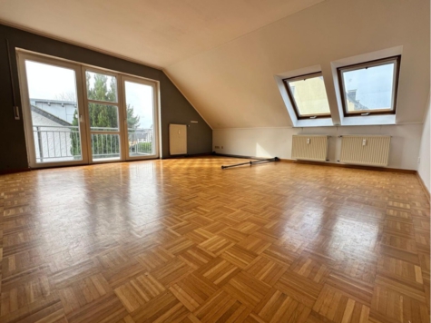 Dachgeschosswohnung | 85m² | 4 ZKB | in Wittlich | zu vermieten, 54516 Wittlich, Dachgeschosswohnung