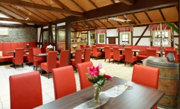 Bild... - Veldenz | Solides Hotelensemble mit langfristigem Ertragspotenzial