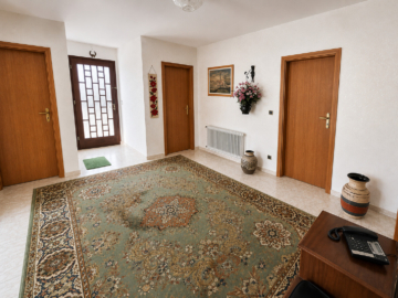 Eingangsbereich - Pronsfeld | Bungalow freistehend | ca 188 m² | Unterkellert