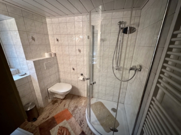 Bad EG - Einfamilienhaus in Meerfeld