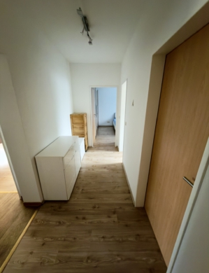 Flur - Bernkastel-Kues | Seltene GELEGENHEIT | 3-Zimmer-Wohnung mit Balkon in ruhiger Lage