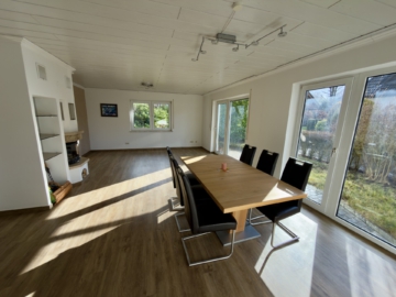 F9E9B141-29DD-4C10-86AE-C9680AAB2775_1_102_a - Kirchberg | 185 m² Wfl. | 148 m² Nutzfl. | 737 m² Grundstück | Doppelgarage