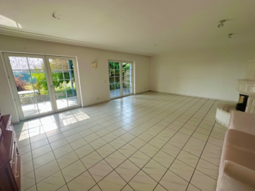 Wohnzimmer EG - Schauren | ca. 1.280 m² Grundstück | ca. 185 m² Wohnfläche | zusätzliches Baugrundstück