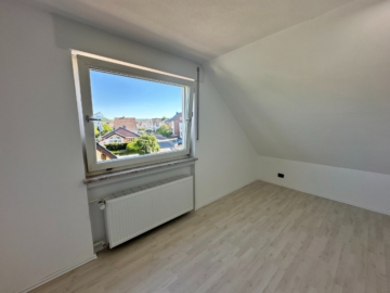Bild - Dachgeschosswohnung | Wengerohr | zu vermieten