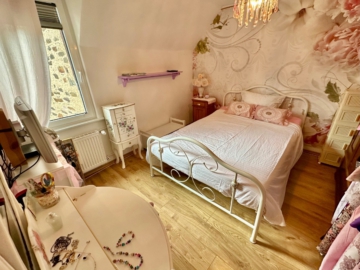 Schlafzimmer - Cochem|Mehrfamilienhaus|Ferienwohnungen|ca. 210 m² Wohnfläche