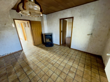 Wohn-: Essbereich - Mückeln | ca. 100 m² Wohnfläche | ca. 140 m² Nutzfl. | ca. 932 m² Grundstück