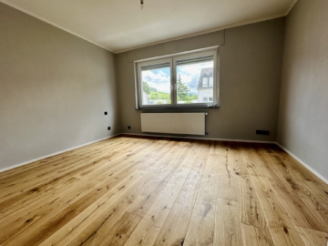 Schlafzimmer - Trier-Ruwer | Saniert | große Dachterrasse | ca. 104 m² Wohnfläche