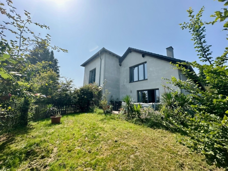 Titelbild - Schmelz-Hüttersdorf | ca. 190 m² Wolf. + 62 m² Ausbaureserve | ca. 1040 m² Grundstück | Doppelgarage