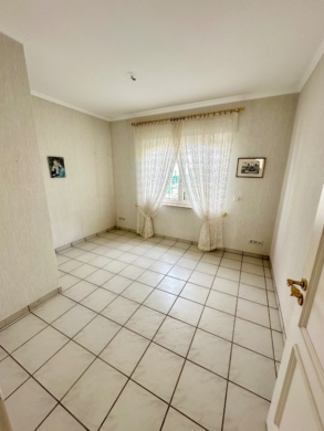 Zimmer - Trier-Ruwer | Bungalow | Doppelgarage | ca. 130 Wfl. | ca. 593 m² Grundstück