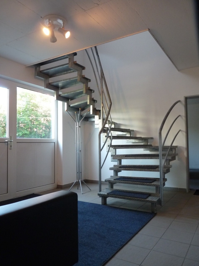 Treppenaufgang - Wittlich-Wengerohr | Gewerbefläche | ca. 130 m² | teilbar | Glasfaser