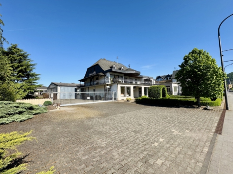 Trittenheim | Wohn-/ Geschäftshaus | ca. 330 m² Wohnfläche | ca. 1040 m² Nutzfläche, 54349 Trittenheim, Haus